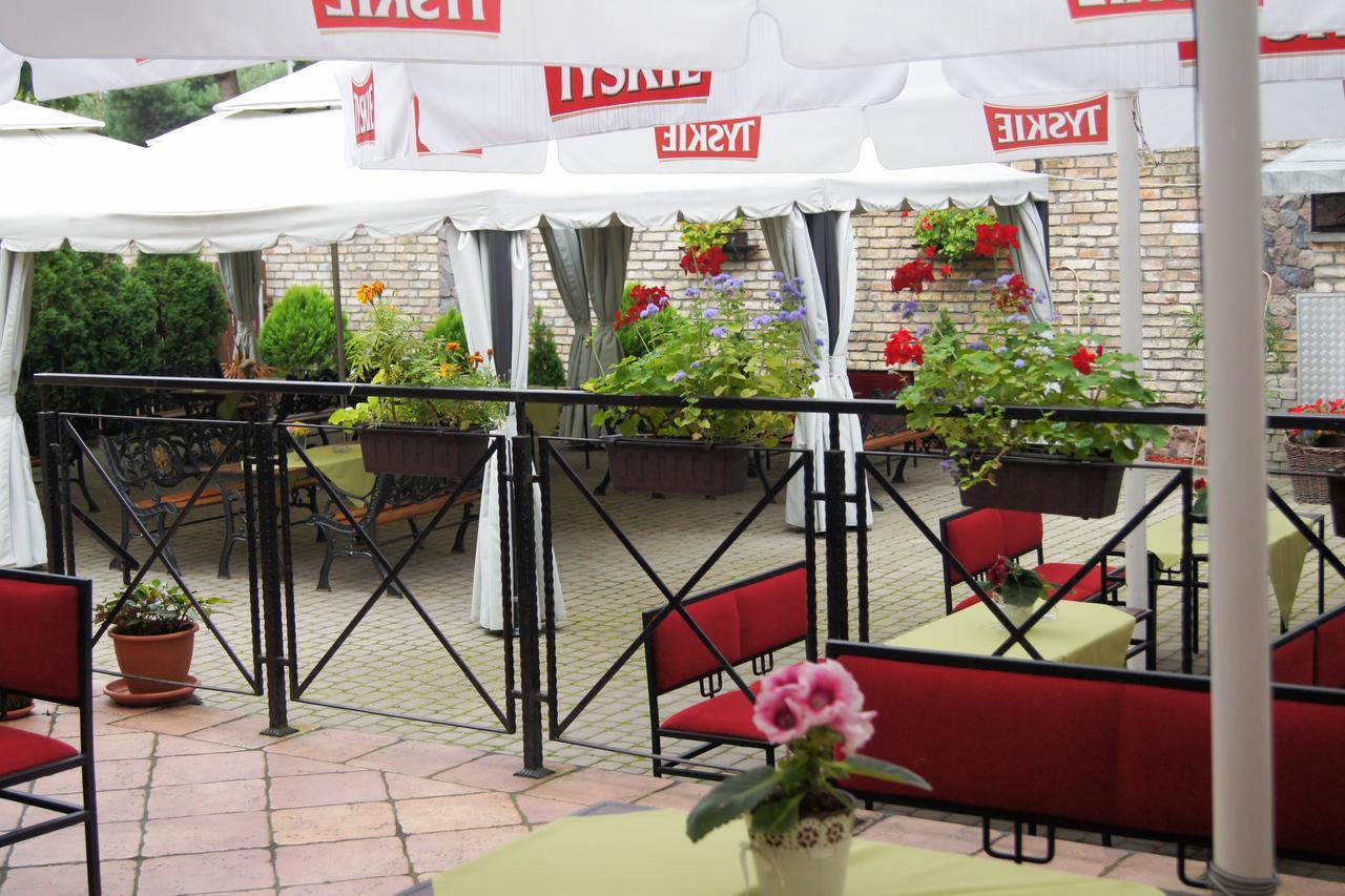 Hotel POD HERBEM -POKOJE OZONOWANE Białystok Buitenkant foto